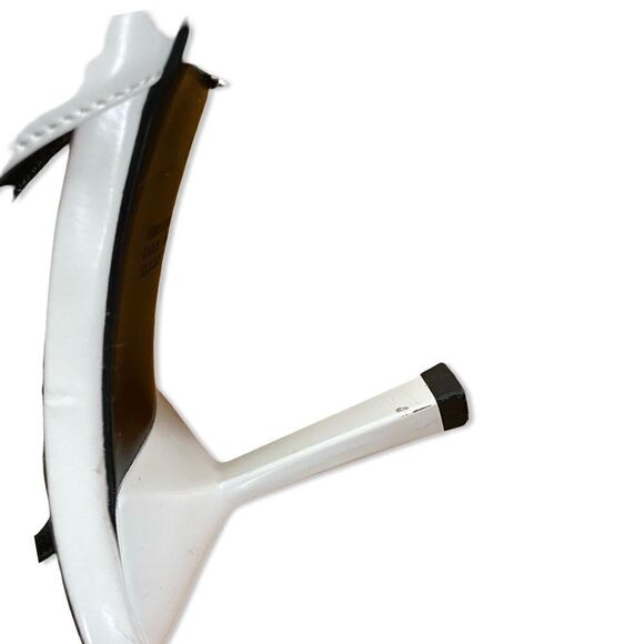 Tony Bianco Bertie high heels Slingbacks shoes White high shine  Revolve Sz 9.5 - Picture 9 of 15